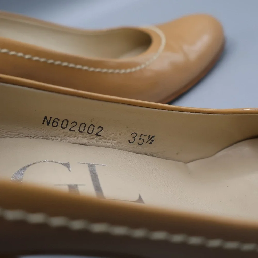 AGL Patent‎ Leather Pumps Womens 35.5 Tan Classic Old Money Career Professional